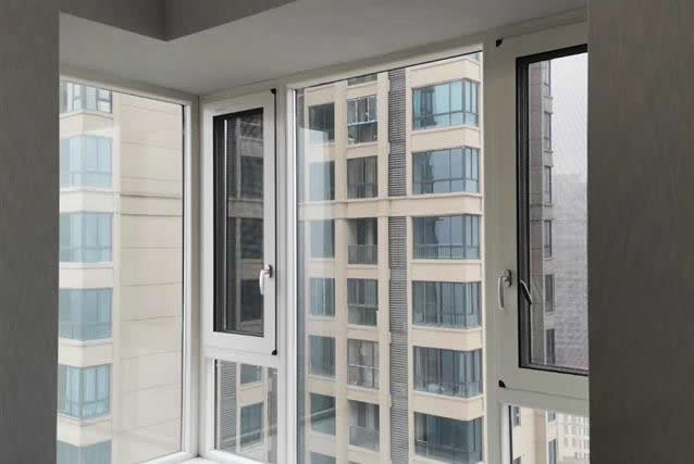 朝陽(yáng)公園換紗窗