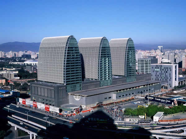 西城區(qū)展覽路附近空調(diào)清洗公司