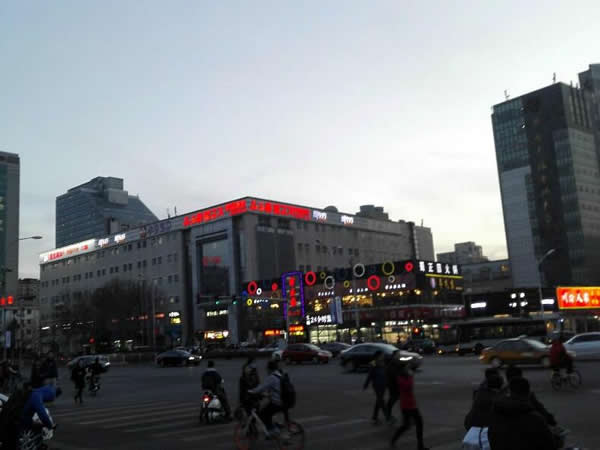 海淀區(qū)學(xué)院路附近街道小區(qū)空調(diào)清洗