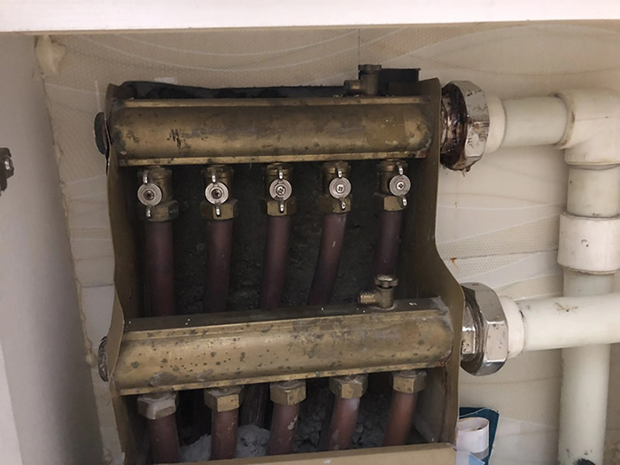 地暖回水管沒(méi)有總閥門(mén)怎么清洗