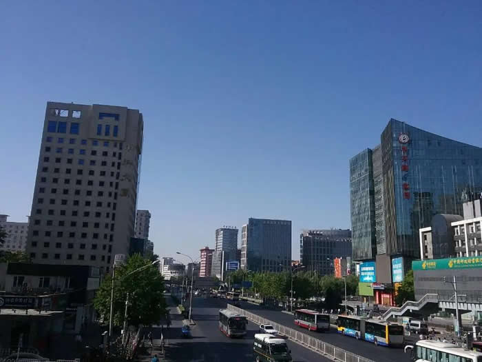 通州區(qū)梨園附近街道及小區(qū)清洗熱水器