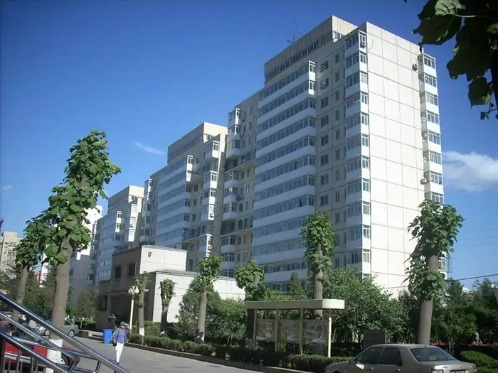 朝陽(yáng)區(qū)朝外大街周邊小區(qū)清洗熱水器